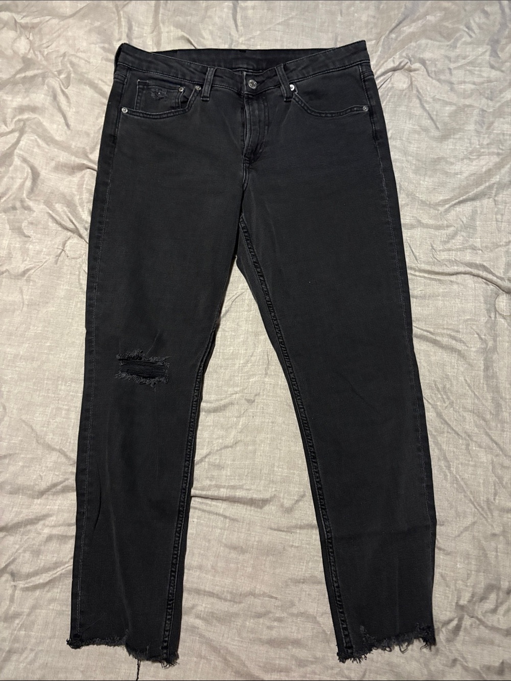 H&M Black Distressed Women's Jeans